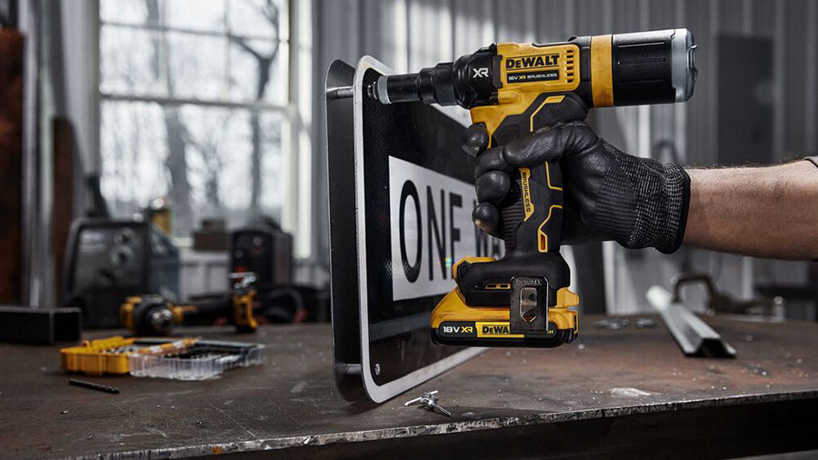 riveteuses sans fil XR 18 V DCF403D2GT-QW et DCF414E2GT-QW Dewalt riveteuses sans fil XR 18 V DCF403D2GT-QW et DCF414E2GT-QW Dewalt